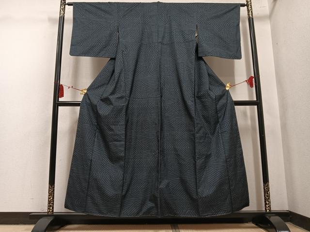 平和屋着物●本場大島紬　7マルキ　幾何学文様　正絹　逸品　未使用　AABM0747ph