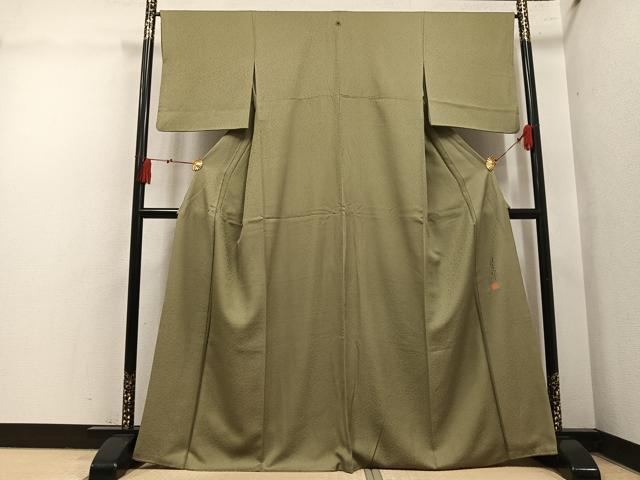 平和屋着物●上質な色無地　作家物　飛鳥地紋　油色　正絹　逸品　AABM0759ph