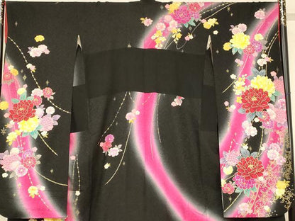 平和屋本店●お引きずり・お引き摺り・引き振袖 和装 結婚式 舞妓 芸妓 芸者 衣装 手描き 草花文 暈し染め 金彩 銀通し地 逸品 AABM0808fw