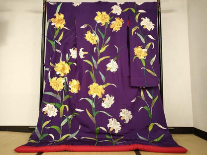 平和屋本店●中国三大刺繍　相良刺繍　色打掛　和装　婚礼　結婚式　花嫁　神社挙式　駒刺繍　百合文　金銀糸　逸品　AABM0818fw