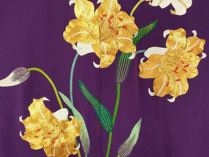 平和屋本店●中国三大刺繍　相良刺繍　色打掛　和装　婚礼　結婚式　花嫁　神社挙式　駒刺繍　百合文　金銀糸　逸品　AABM0818fw