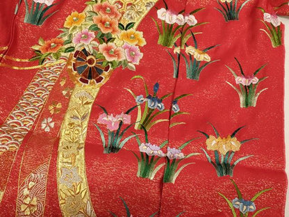 平和屋本店●中国三大刺繍 相良刺繍 色打掛 仮絵羽 和装 婚礼 結婚式 神社挙式 駒刺繍 花車吉祥熨斗文 金銀糸 金通し地 逸品 AABM0824fw