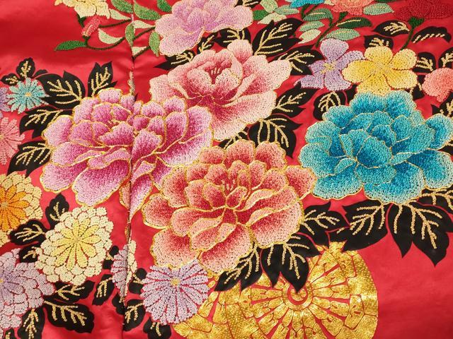 平和屋本店●中国三大刺繍　相良刺繍　色打掛　仮絵羽　和装　婚礼　結婚式　花嫁　神社挙式　駒刺繍　鳳凰草花文　金糸　逸品　AABM0825fw