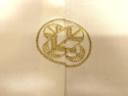 平和屋本店●白打掛　白無垢　和装　婚礼　結婚式　花嫁　神社挙式　舞花文　逸品　AABM0838fw