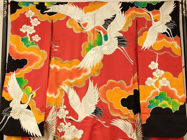 平和屋本店●色打掛　和装　婚礼　結婚式　花嫁　神社挙式　駒刺繍　飛鶴枝梅雲取り文　金彩　金銀糸　逸品　AABM0841fw