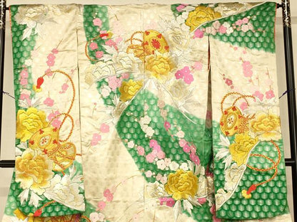平和屋本店●色打掛　和装　婚礼　結婚式　花嫁　神社挙式　枝梅花鼓文　暈し染め　金銀糸　逸品　AABM0857fw