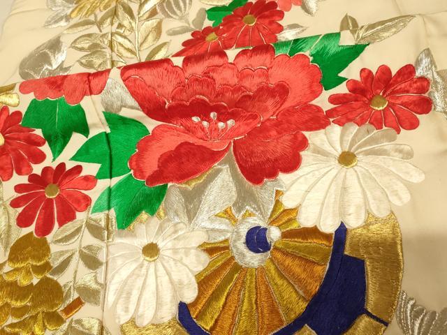平和屋本店●色打掛　和装　婚礼　結婚式　花嫁　神社挙式　刺繍　花車文　藤の花　金銀糸　逸品　AABM0861fw