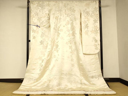 平和屋本店●白打掛　白無垢　和装　婚礼　結婚式　花嫁　神社挙式　唐織　舞花文　金銀糸　逸品　AABM0862fw