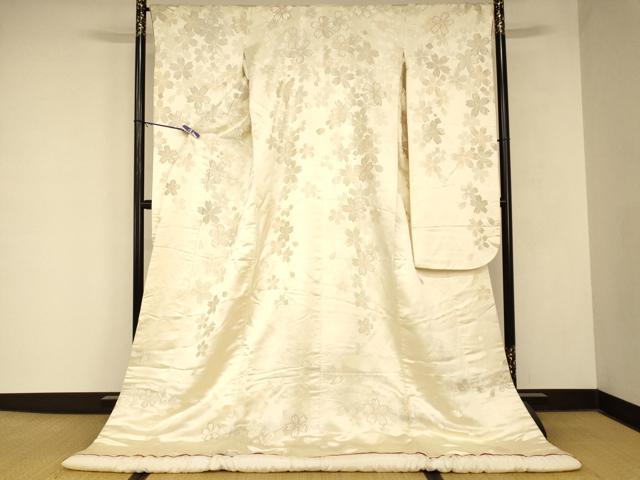 平和屋本店●白打掛　白無垢　和装　婚礼　結婚式　花嫁　神社挙式　唐織　舞花文　金銀糸　逸品　AABM0862fw