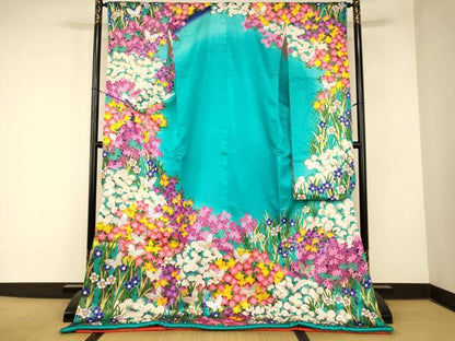 平和屋本店●お引きずり・お引き摺り・引き振袖 和装 結婚式 舞妓 芸妓 芸者 駒刺繍 花蝶文 ホログラム箔 金彩 銀通し地 逸品 AABM0864fw