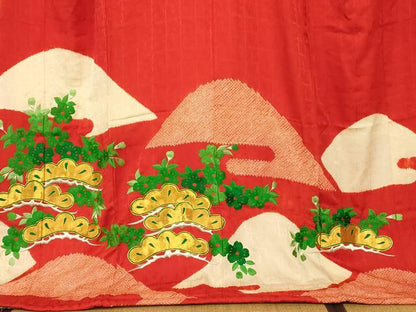 平和屋本店●お引きずり・お引き摺り・引き振袖 和装 結婚式 舞妓 芸妓 芸者 衣装 絞り 駒刺繍 山重ね松桜文 金糸 逸品 AABM0874fw
