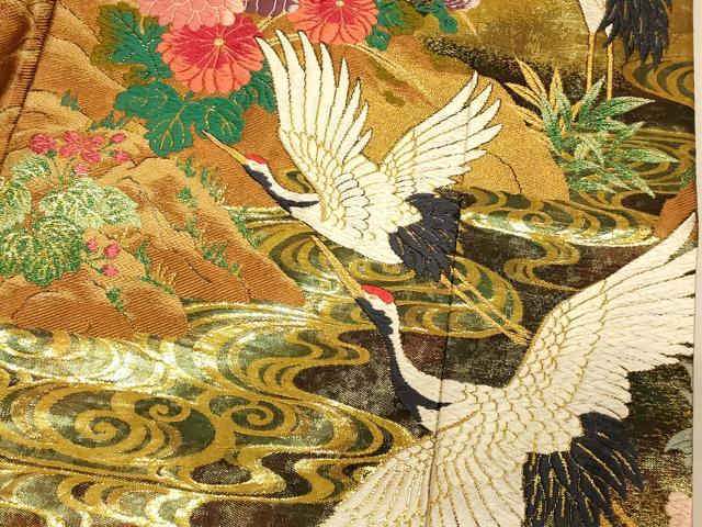 平和屋本店●色打掛　和装　婚礼　結婚式　花嫁　神社挙式　唐織　飛鶴枝梅松文　暈し染め　金糸　逸品　AABM0886fw