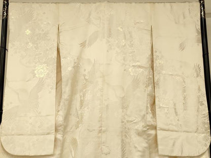 平和屋本店●白打掛　白無垢　和装　婚礼　結婚式　花嫁　神社挙式　唐織　飛鶴道長草花文　逸品　AABM0887fw