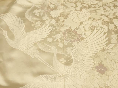 平和屋本店●白打掛　白無垢　和装　婚礼　結婚式　花嫁　神社挙式　唐織　飛鶴道長草花文　逸品　AABM0887fw