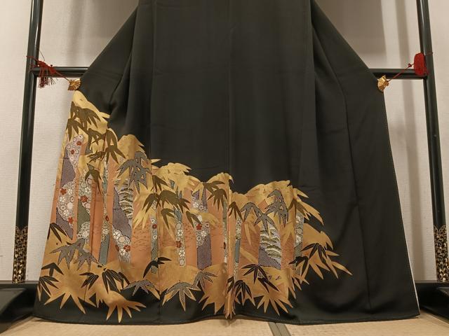 平和屋着物●豪華黒留袖　刺繍　草花文　金彩　正絹　逸品　AABM1124ph