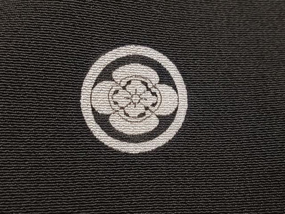 平和屋着物●豪華黒留袖　刺繍　草花文　金彩　正絹　逸品　AABM1124ph