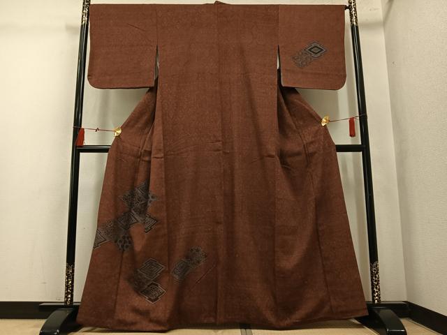 平和屋着物●中国三大刺繍　スワトウ刺繍　汕頭刺繍　総刺繍　訪問着　紬地　松皮菱草花文　正絹　逸品　AABM1203ph