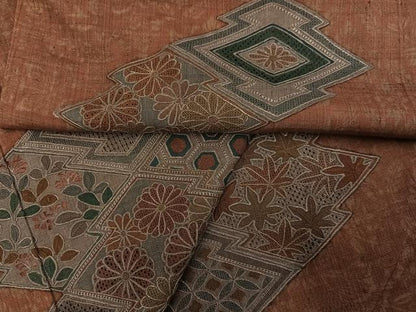 平和屋着物●中国三大刺繍　スワトウ刺繍　汕頭刺繍　総刺繍　訪問着　紬地　松皮菱草花文　正絹　逸品　AABM1203ph