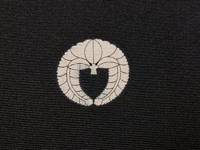 平和屋着物●豪華黒留袖　作家物　駒刺繍　花鳥文　金彩　正絹　逸品　AABM1222ph