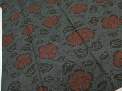 平和屋着物●本場大島紬　7マルキ　花唐草文　正絹　逸品　AABM2017cs