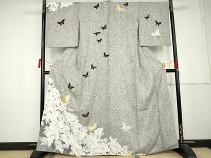 平和屋着物●訪問着　花蝶文　たたき染　金銀彩　正絹　逸品　AABM2021cs