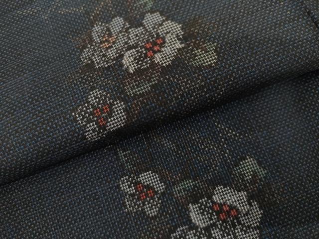 平和屋着物●本場大島紬　9マルキ　枝花文　正絹　逸品　未使用　AABM2022cs