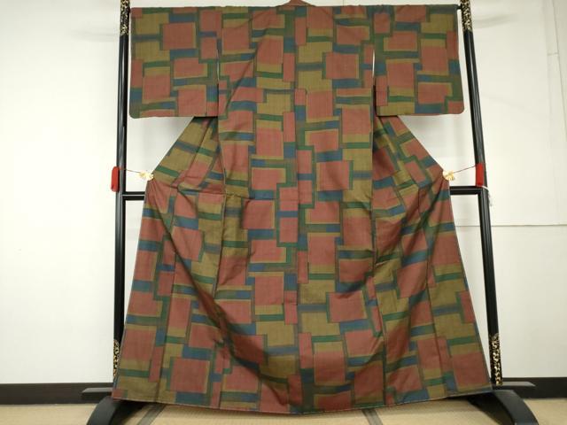 平和屋着物●本場大島紬　7マルキ　格子重ね文　正絹　逸品　未使用　AABM2028cs