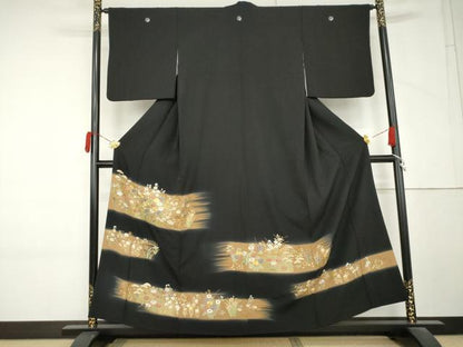 平和屋着物●豪華黒留袖　総刺繍　駒刺繍　草花文　暈し染め　正絹　逸品　AABM2113cs