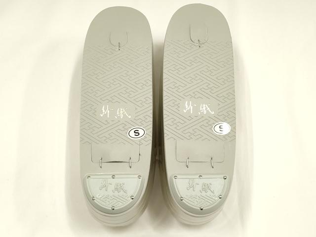 平和屋着物●和装小物　和装草履　紗織　鼻緒:ラインストーン　金銀糸　逸品　未使用　AABM2228ay