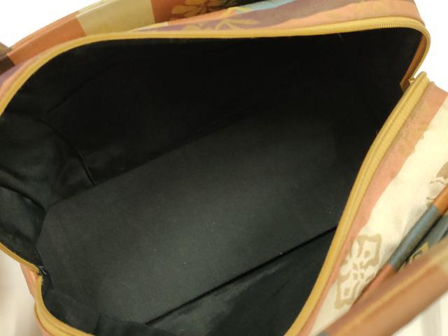 平和屋着物●和装小物　和装バッグ　ハンドバッグ　利休バッグ　縞　花蝶文　帯地使用　逸品　AABM2245ay