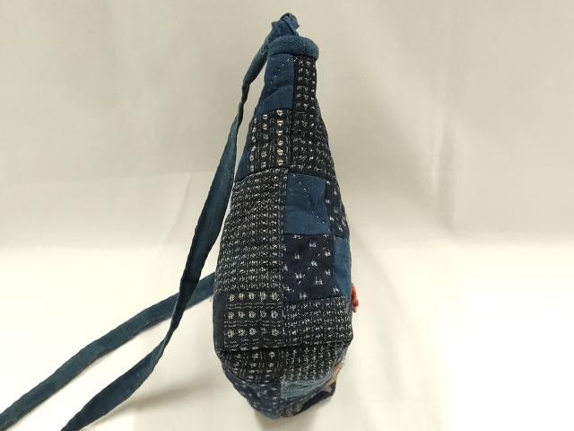 平和屋着物●和装小物　和装バッグ　久留米絣　ショルダーバッグ　パッチワーク　猫　綿　逸品　AABM2258ay