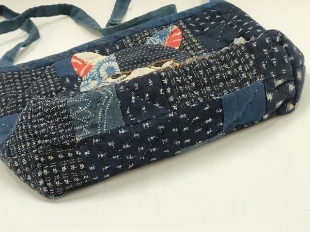 平和屋着物●和装小物　和装バッグ　久留米絣　ショルダーバッグ　パッチワーク　猫　綿　逸品　AABM2258ay