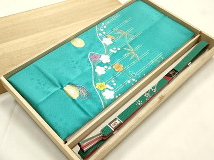 平和屋本店●和装小物　帯締め・帯揚げセット　高麗組　刺繍　笹竹花文　金糸　金銀彩　正絹　逸品　未使用　AABM2321ay