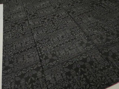 平和屋着物●本場大島紬　飾花文　黒地　正絹　逸品　AABM2408ck