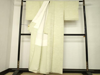 平和屋着物●上質な色無地　雲重ね地紋　砂色　正絹　逸品　AABM2424ck