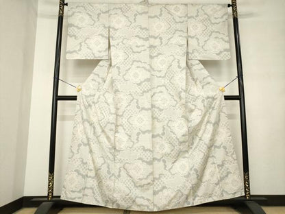 平和屋着物●本場大島紬　白大島　150亀甲　雲重ね花文　正絹　逸品　AABM2426ck