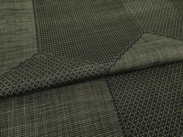 平和屋着物●本場大島紬　7マルキ　亀甲文　正絹　逸品　AABM2454ck