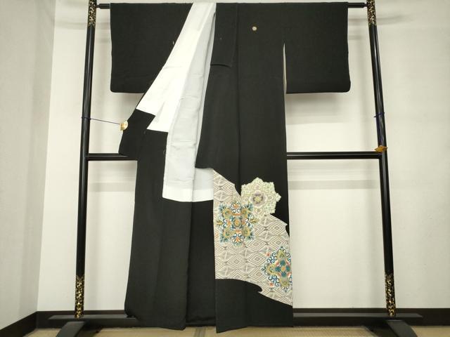 平和屋着物●豪華黒留袖　駒刺繍　双鶴飾花文　金彩　正絹　逸品　AABM2475ck