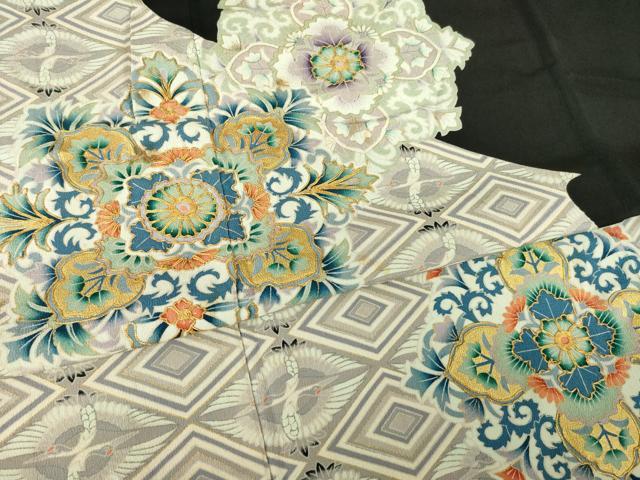 平和屋着物●豪華黒留袖　駒刺繍　双鶴飾花文　金彩　正絹　逸品　AABM2475ck