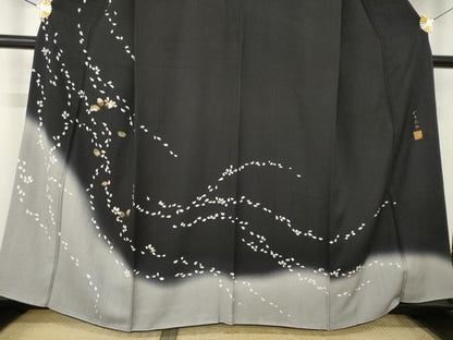 平和屋着物●鈴木嘉郎　訪問着　刺繍　花弁　暈し染め　黒地　金糸　金彩　正絹　逸品　AABM2503ck