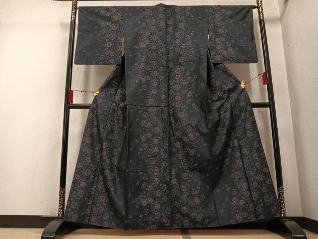 平和屋着物●本場大島紬　草花文　やまと誂製　正絹　逸品　AABM2538ph