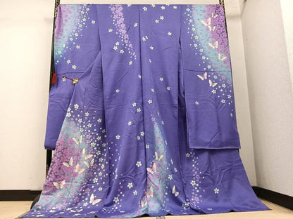 平和屋着物●豪華振袖　刺繍　花蝶文　暈し染め　金糸　金通し地　丹後ちりめん　仮絵羽　逸品　未使用　AABM2541ph