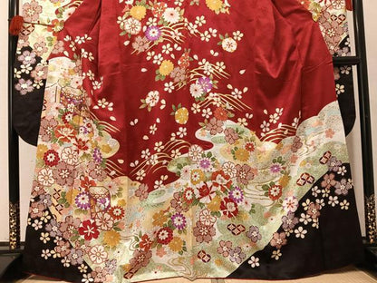平和屋着物●豪華振袖　駒刺繍　貝桶花文　金彩　正絹　逸品　AABM2545ph