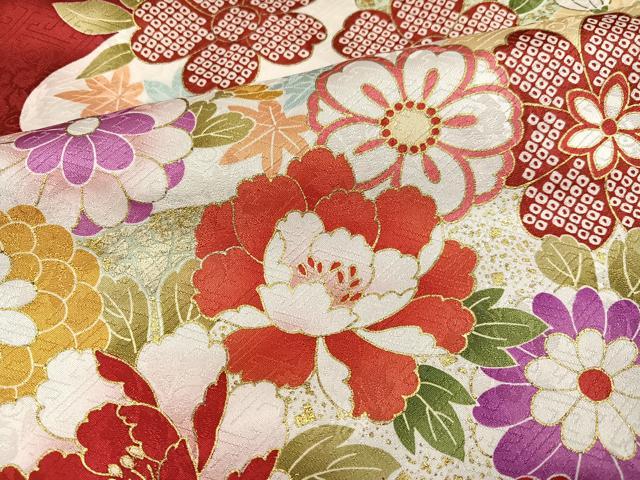 平和屋着物●豪華振袖　駒刺繍　貝桶花文　金彩　正絹　逸品　AABM2545ph