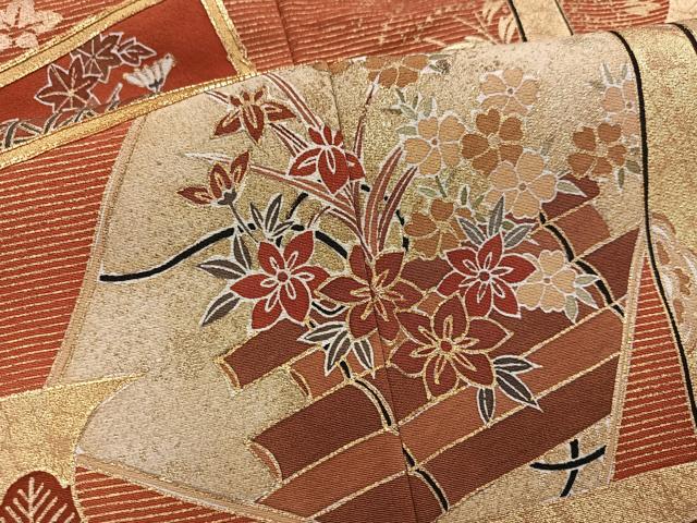平和屋着物●豪華黒留袖　作家物　駒刺繍　エ霞色紙花車文　金彩　正絹　逸品　AABM2546ph