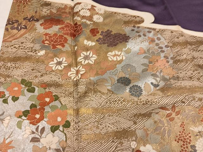 平和屋着物●創業460年・千總　色留袖　駒刺繍　草花文　金銀彩　正絹　逸品　AABM2549ph