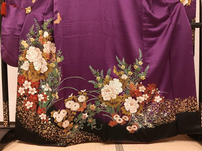 平和屋着物●豪華振袖　花蝶文　暈し染め　金彩　正絹　逸品　AABM2564ph