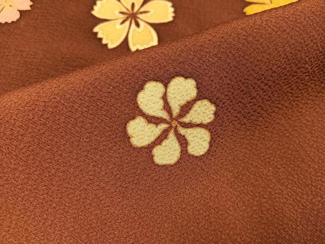 平和屋着物●こむさでもーど・COMME CA DU MODE　振袖　舞花文　暈し染め　正絹　逸品　AABM2565ph
