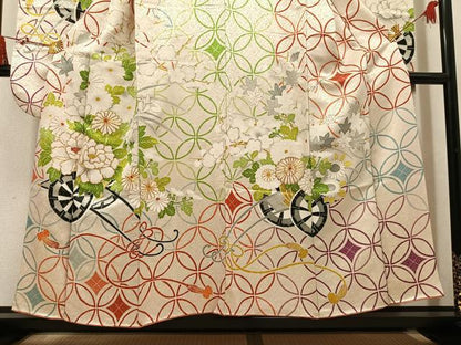 平和屋着物●豪華振袖　駒刺繍　七宝花車文　金糸　正絹　逸品　AABM2608ph