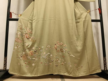 平和屋着物●豪華色留袖　刺繍　吉祥草花宝尽くし　正絹　逸品　AABM2640ph